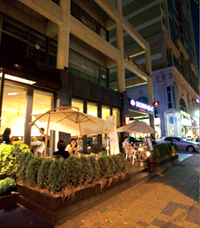 Introduction of Seokchon Lake Café Street image